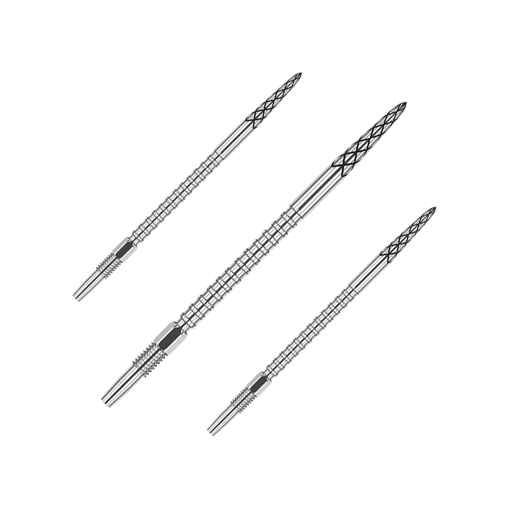 Auf dem Bild sind drei silberne Dartspitzen mit feinen Rillen und einem Rautenmuster an der Spitze zu sehen. Sie sind sauber nebeneinander angeordnet und haben ein schlankes, metallisches Design.