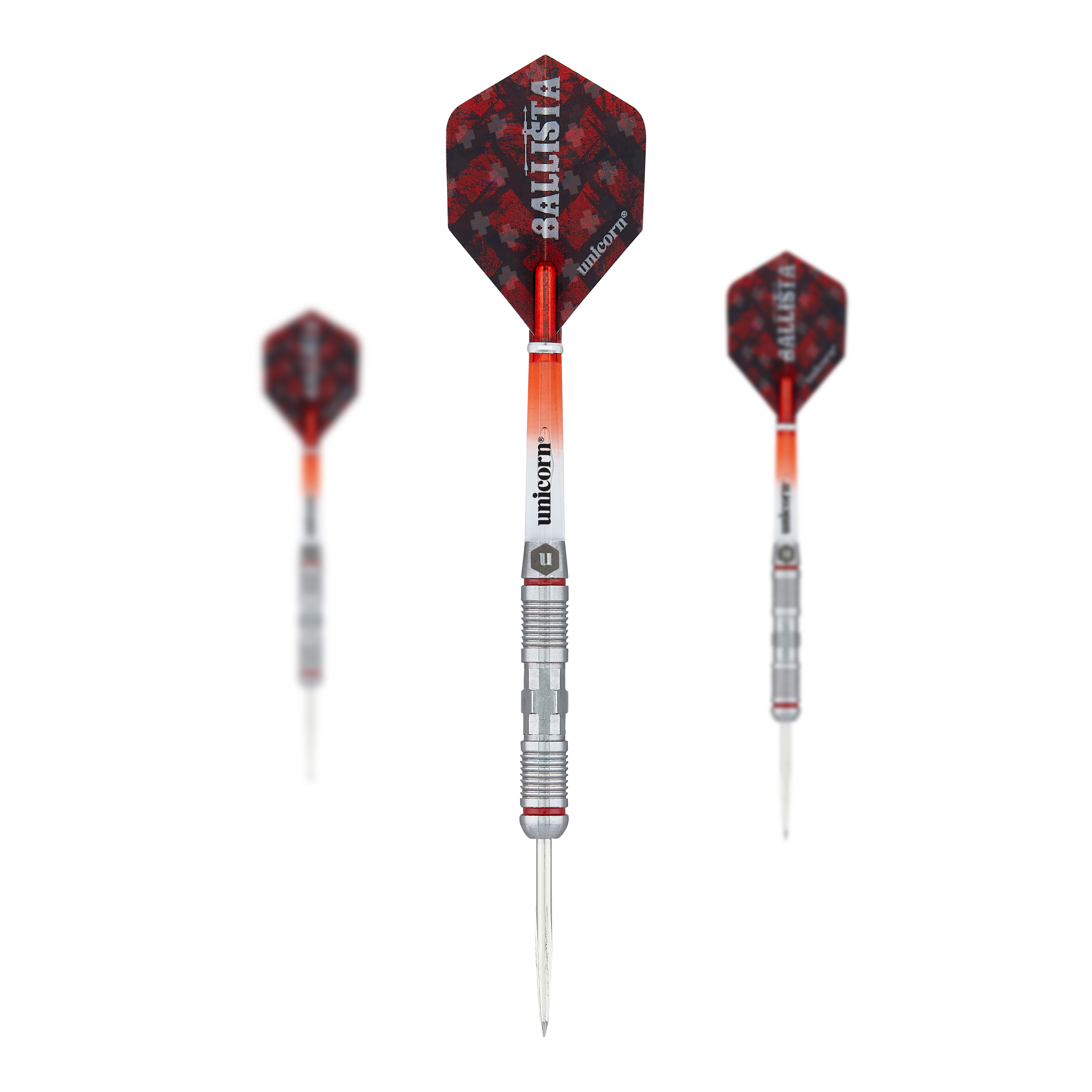 Unicorn Ballista Style 2 stalen darts Auf dem Bild sind drei Steeldarts des Produkts "Unicorn Ballista Style 2" zu sehen. Die Darts haben rot-schwarze Flights und silberne Spitzen mit einem gerillten Schaft.