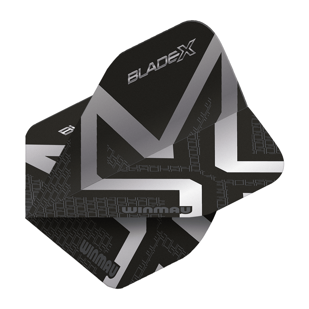 Winmau Prism Delta Blade X Metallic Silver No2 standaard flights Das Bild zeigt die Winmau Prism Delta Blade X Metallic Silver No2 Standard Flights. Diese Flights haben ein auffälliges, silbernes Design.