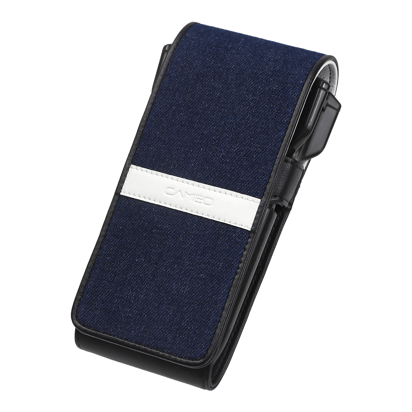 Cameo Thread Dart-hoesje Auf dem Bild ist ein elegantes Dart-Etui mit dunkelblauer Stoffoberfläche und einem weißen Streifen in der Mitte zu sehen. Das Etui hat eine rechteckige Form und eignet sich ideal zur Aufbewahrung von Darts.