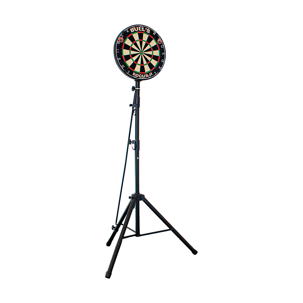 67909_Bulls_Vibex_H_Dartboard_St-nder_2 Das Bild zeigt den "Bulls Vibex H Dartboard Ständer" mit einem Dartboard darauf befestigt. Der Ständer hat ein stabiles, dreibeiniges Gestell und ist höhenverstellbar.