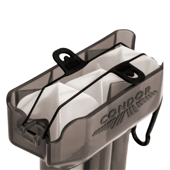 Condor Dual Dartcase Belt Set van 3 - Zwart Das Bild zeigt ein schwarzes Condor Dual Dartcase Belt 3-er Set. Das Etui hat Fächer zur sicheren Aufbewahrung von Dartzubehör.