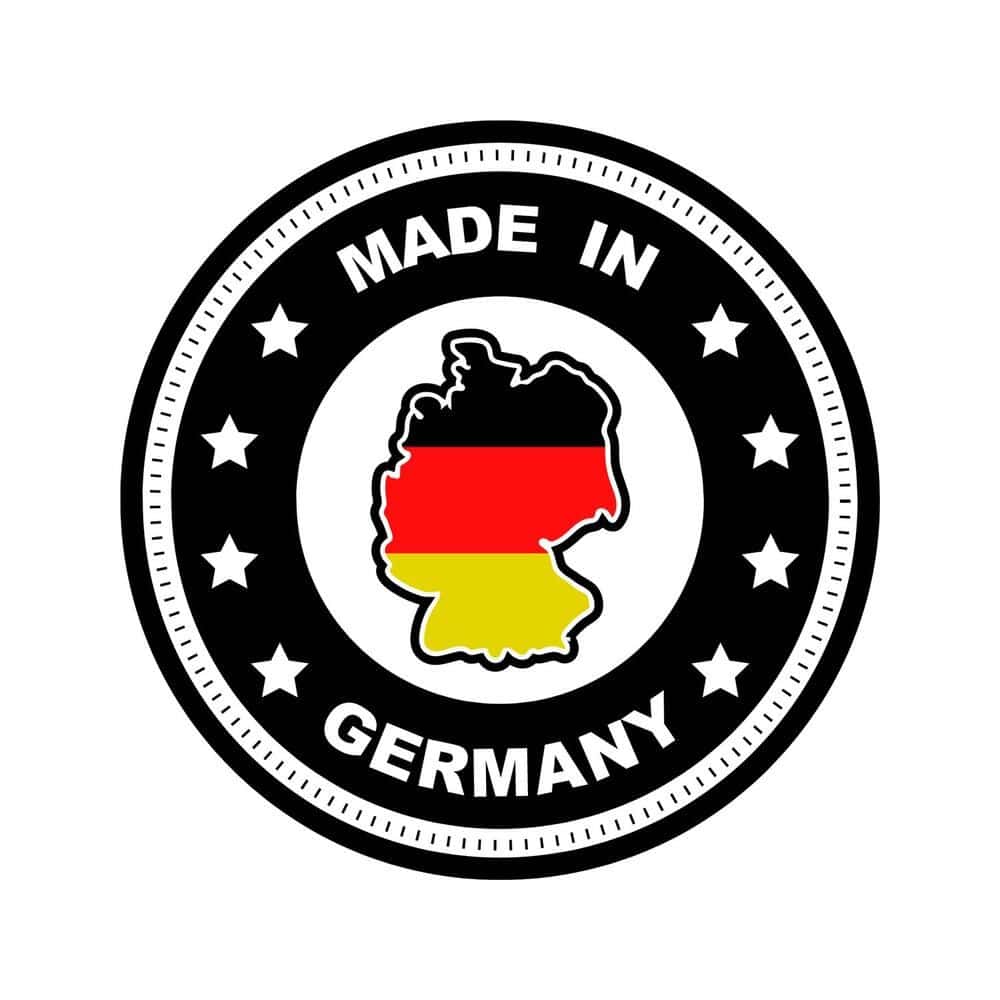 Karella Ultimo stalen dartbord surround Das Bild zeigt ein Siegel mit dem Text „Made in Germany“. In der Mitte befindet sich die Umrisskarte von Deutschland in den Farben der deutschen Flagge.