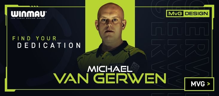 Das Bild zeigt einen Porträtbanner von Winmau MvG. Der Fokus liegt auf dem Spieler.