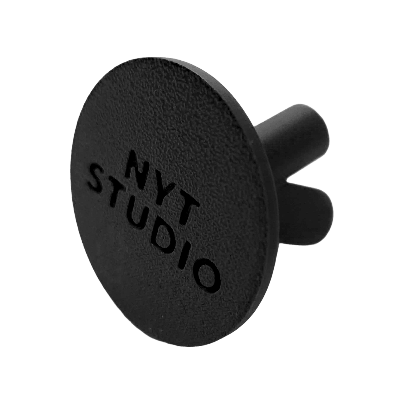 Das Bild zeigt einen schwarzen, kompakten Dart-Halter. Es handelt sich um den NYTStudio Compact Darts Halter.