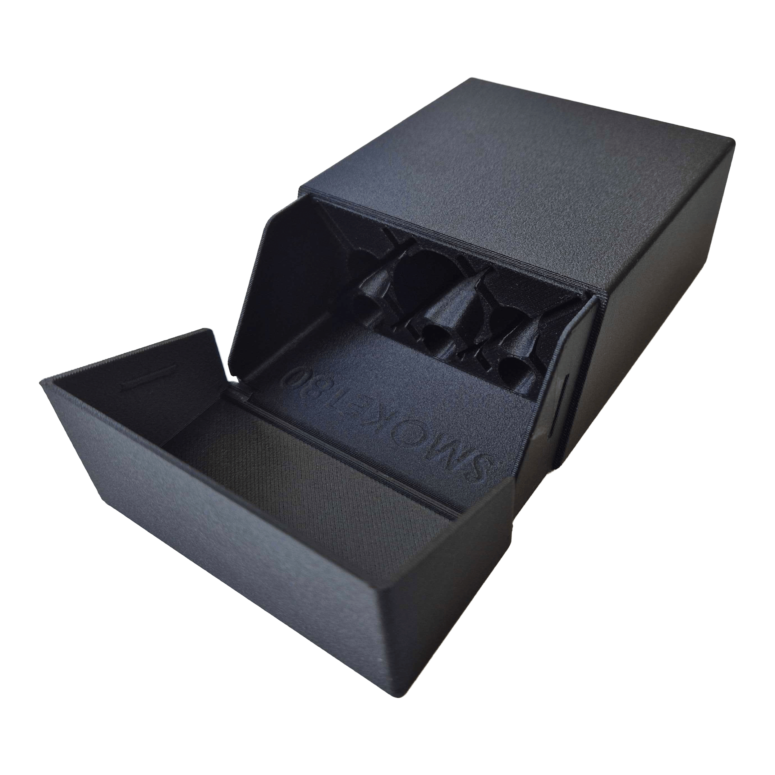 Rookkleurige dartkoker voor 180 darts met een uniek ontwerp - Zwart Nahaufnahme des Smoke 180 Dartcase mit individuellem Design in Schwarz. Die Verschluss-Mechanik ist erkennbar.