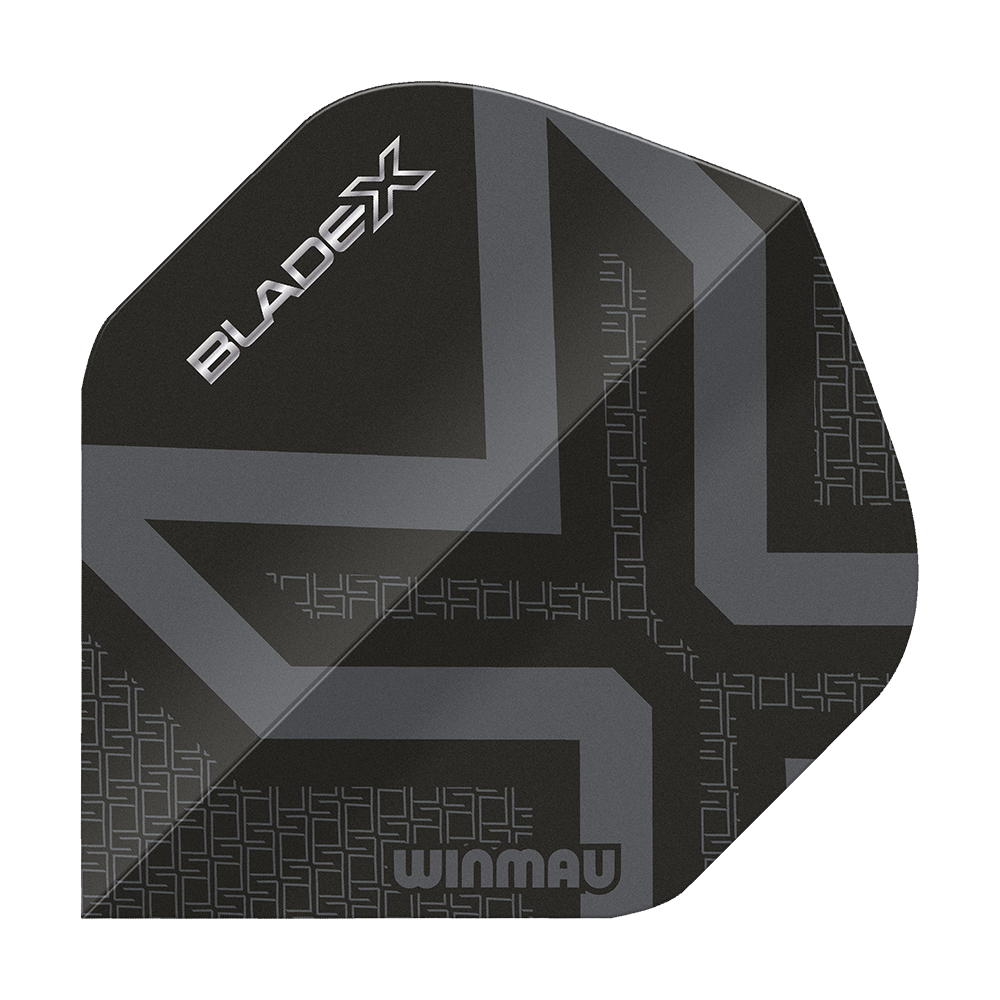 Dies ist ein Winmau Prism Delta Blade X Metallic Black No2 Standard Flights. Man sieht ein hochwertiges Dartflugblatt in schwarzem Metall-Look.