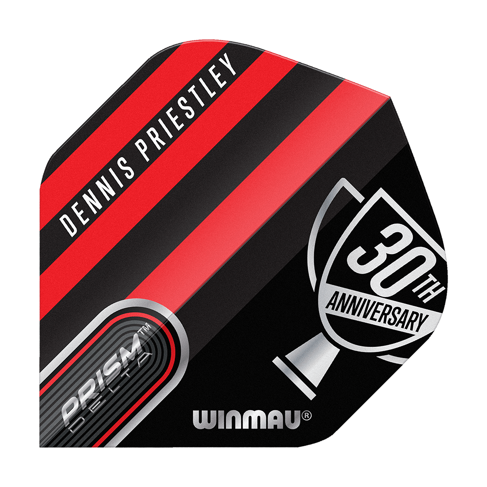 Winmau Prism Delta Dennis Priestley Diamond 3-Zero No2 Standaardvluchten Das Bild zeigt ein Dart-Flight mit dem Namen "Dennis Priestley" und einem schwarz-roten Design. Auf dem Flight steht zudem "30th Anniversary" und "Winmau Prism Delta".