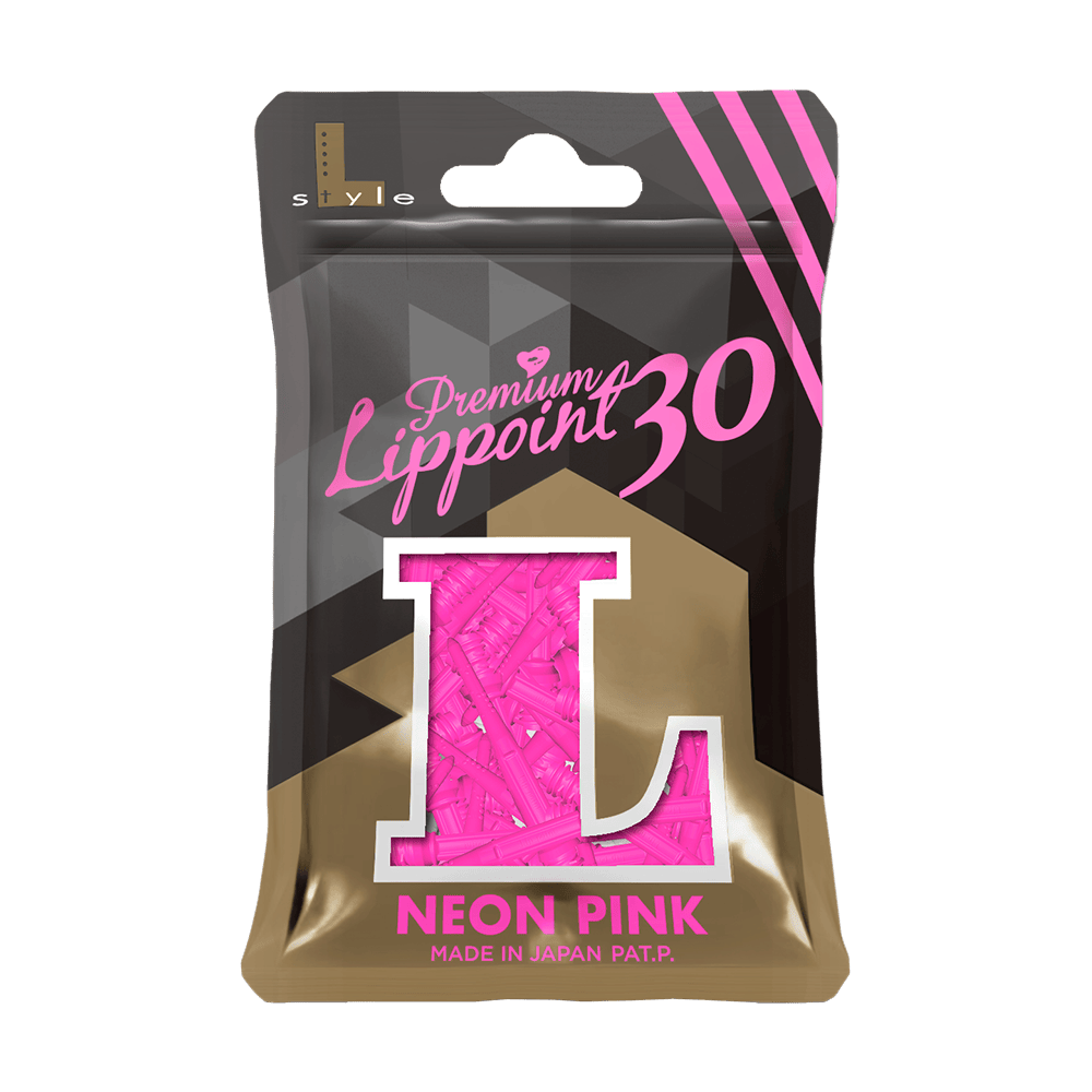 LIP_L-Style_Premium_Lippoints_30_Softdartspitzen_30erPack_NeonPink_3 Die Abbildung zeigt eine Packung „L-Style Premium Lippoints 30 (30er Pack) - 30mm“ in Neon Pink. Die Verpackung ist schwarz-gold mit einem großen „L“ und einer Sichtöffnung, die die pinken Spitzen zeigt.