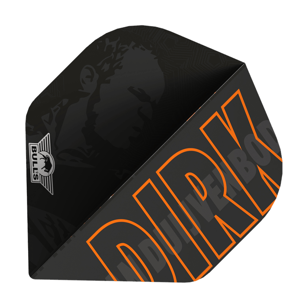 Bulls NL Speler 100 Dirk Van Duijvenbode No2 Standaardvluchten Das Bild zeigt ein schwarzes Dartflight mit dem Namen "DIRK" in großen orangefarbenen Buchstaben. In der Ecke ist das Bulls-Logo zu sehen und im Hintergrund ist ein Porträt schattiert dargestellt.