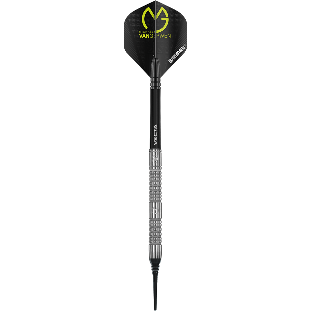 2431_Winmau_Michael_Van_Gerwen_MvG_Absolute_Softdarts_1yQOvT2fizt2BK Das Bild zeigt einen Winmau Michael Van Gerwen MvG Absolute Softdart. Der Dartpfeil hat schwarze und silberne Elemente sowie eine schwarze Flights mit gelber Aufschrift.