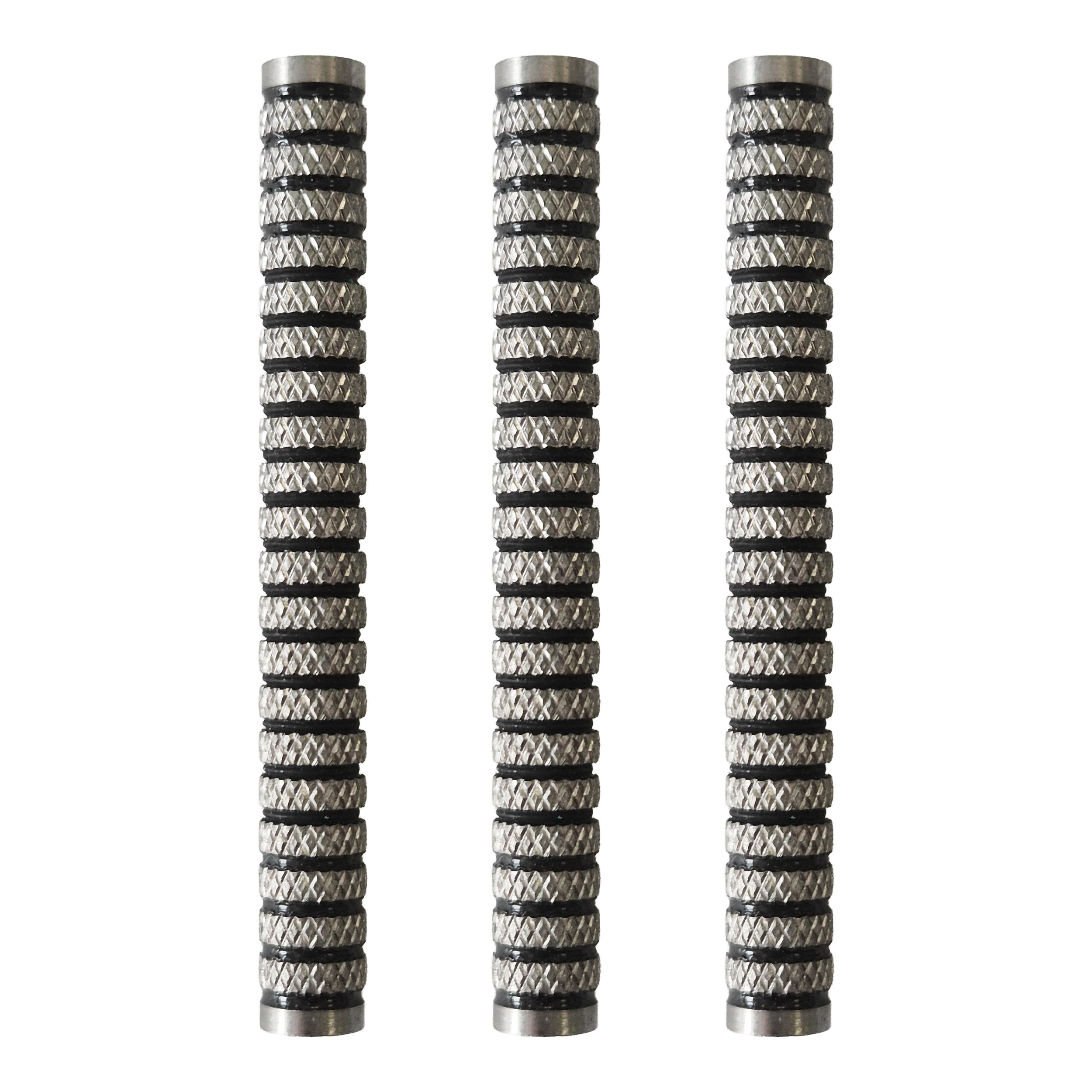 McDart Softdart Barrels met zwarte ring en kartelrand - 18 g Das Bild zeigt die McDart Black Ring Knurled Softdart Barrels mit einem Gewicht von 18g. Die Barrels sind speziell für Softdarts und zeichnen sich durch eine gerändelte Oberfläche aus.