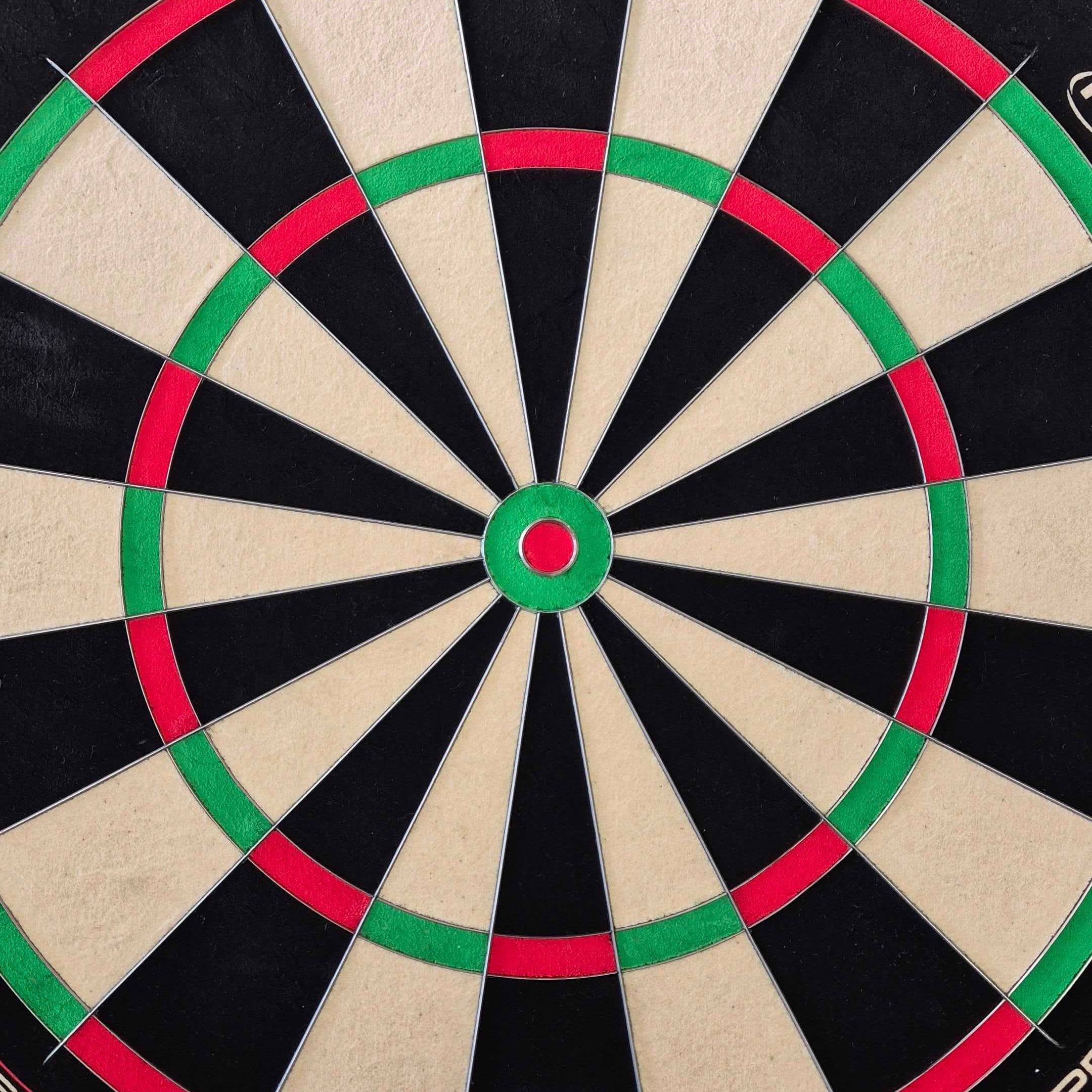 Winmau Blade X ProCore stalen dartbord Hier ist das Winmau Blade X ProCore Steeldartboard abgebildet. Die Dartscheibe eignet sich besonders für Profi-Dartspiele.