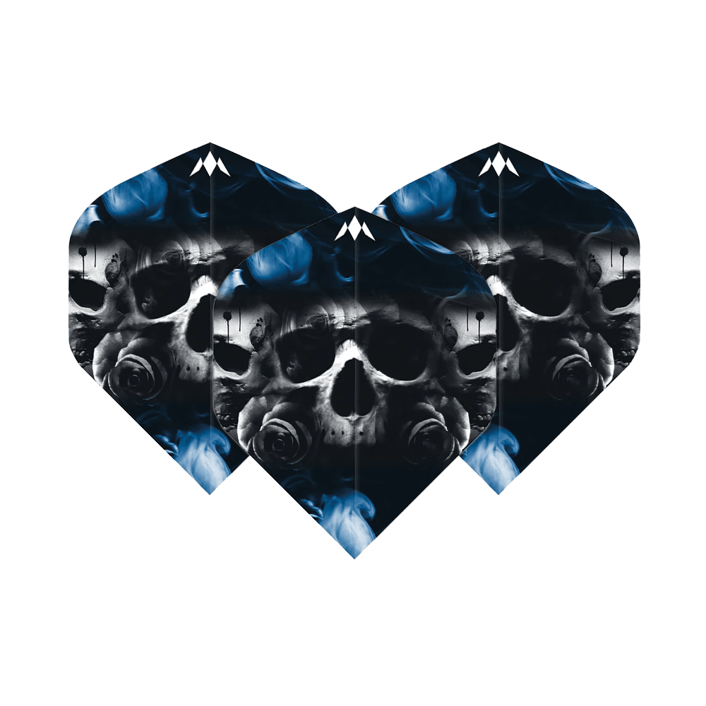 Mission Solo Shaun McDonald No2 Standaardvluchten Das Bild zeigt drei Dartflights mit einem Totenkopf und blauen Raucheffekten als Motiv. Die Flights sind das Produkt "Mission Solo Shaun McDonald No2 Standard Flights".