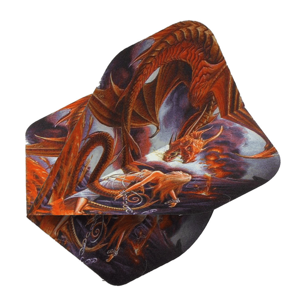 Alchemy Forge Of Vesuvius No2 Standaardvluchten Das Bild zeigt die Alchemy Forge Of Vesuvius No2 Standard Flights mit einem auffälligen Drachenmotiv. Die Flights sind farbenfroh gestaltet und ideal für Dartpfeile geeignet.