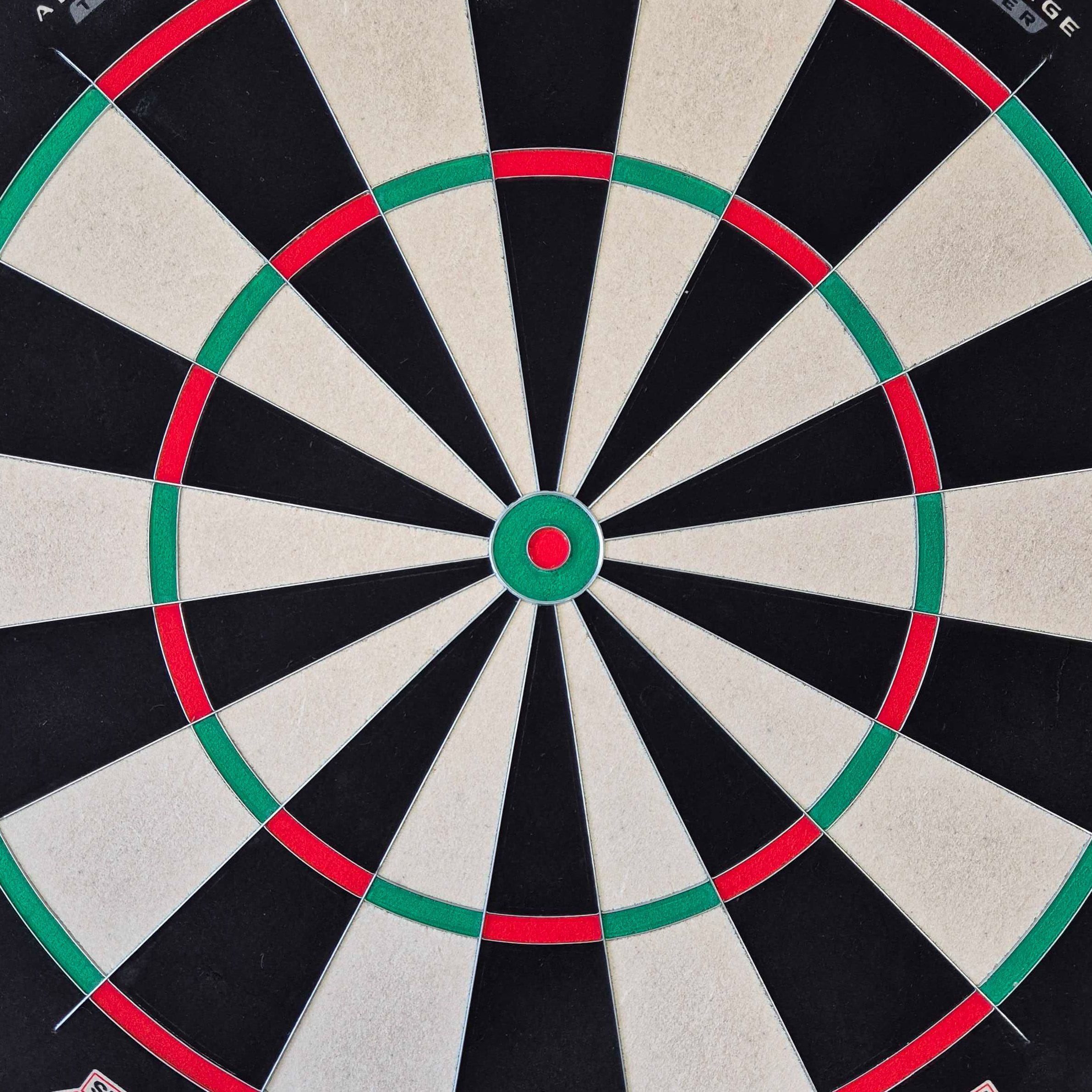 Bulls NL Advantage 8 TRAINER stalen dartbord Bulls NL Advantage 8 TRAINER stalen dartbord