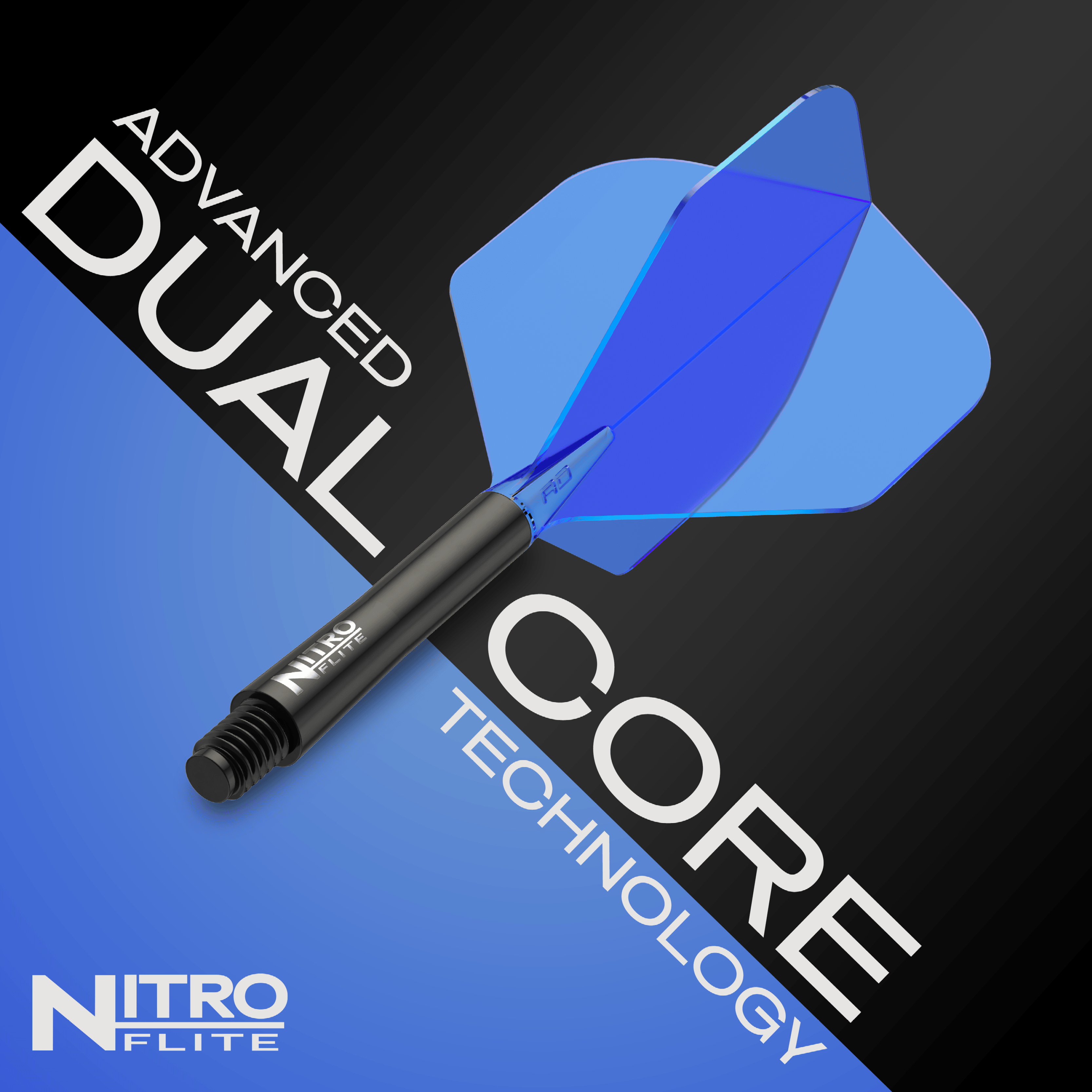 Red Dragon Nitroflite - Zwarte schacht Blauwe nr. 2 vluchten Das Bild zeigt ein Dart mit einem schwarzen Schaft und blauen Flights der Marke Nitroflite. Es hebt die fortschrittliche „Dual Core“-Technologie hervor.