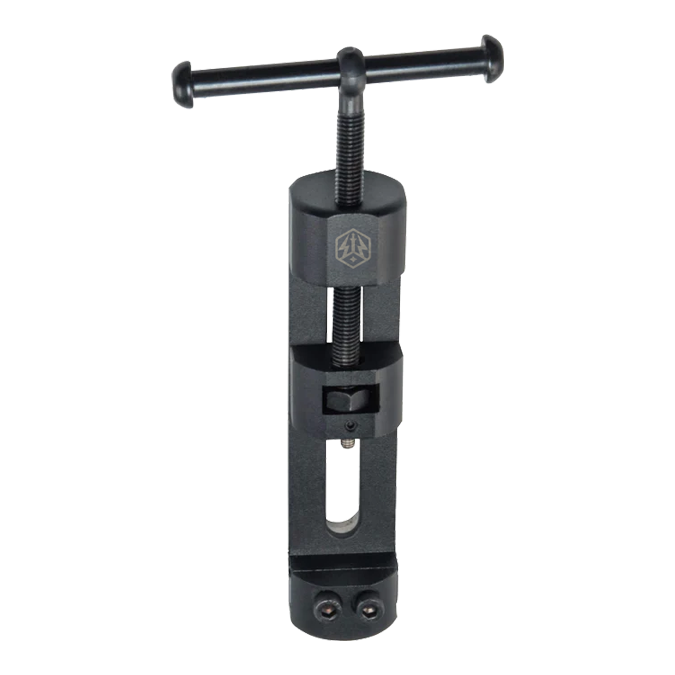 Caliburn Professional Darts Repointing Tool - Puntwisselaar Das Bild präsentiert das Caliburn Professional Darts Repointing Tool - Spitzenwechsler. Dieses Produkt erleichtert den Austausch von Dartspitzen.