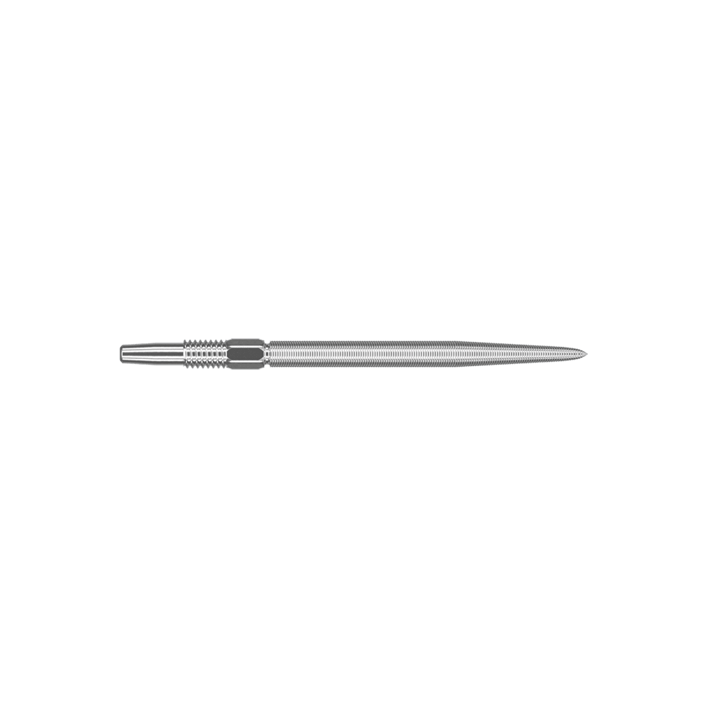 Target Swiss Point Nano Dartpunten - Zilver Das Bild zeigt eine silberne Dartspitze in schlanker, länglicher Form. Die Oberfläche ist fein geriffelt und sieht präzise verarbeitet aus.