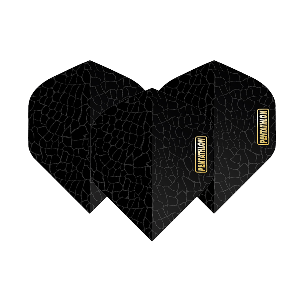 Pentathlon Flights RT Weegschalen Das Bild zeigt die "Pentathlon RT Scales No2 Standard Flights" für Darts. Die Flights sind schwarz mit einem dezenten Schuppenmuster und haben ein goldfarbenes Pentathlon-Logo.