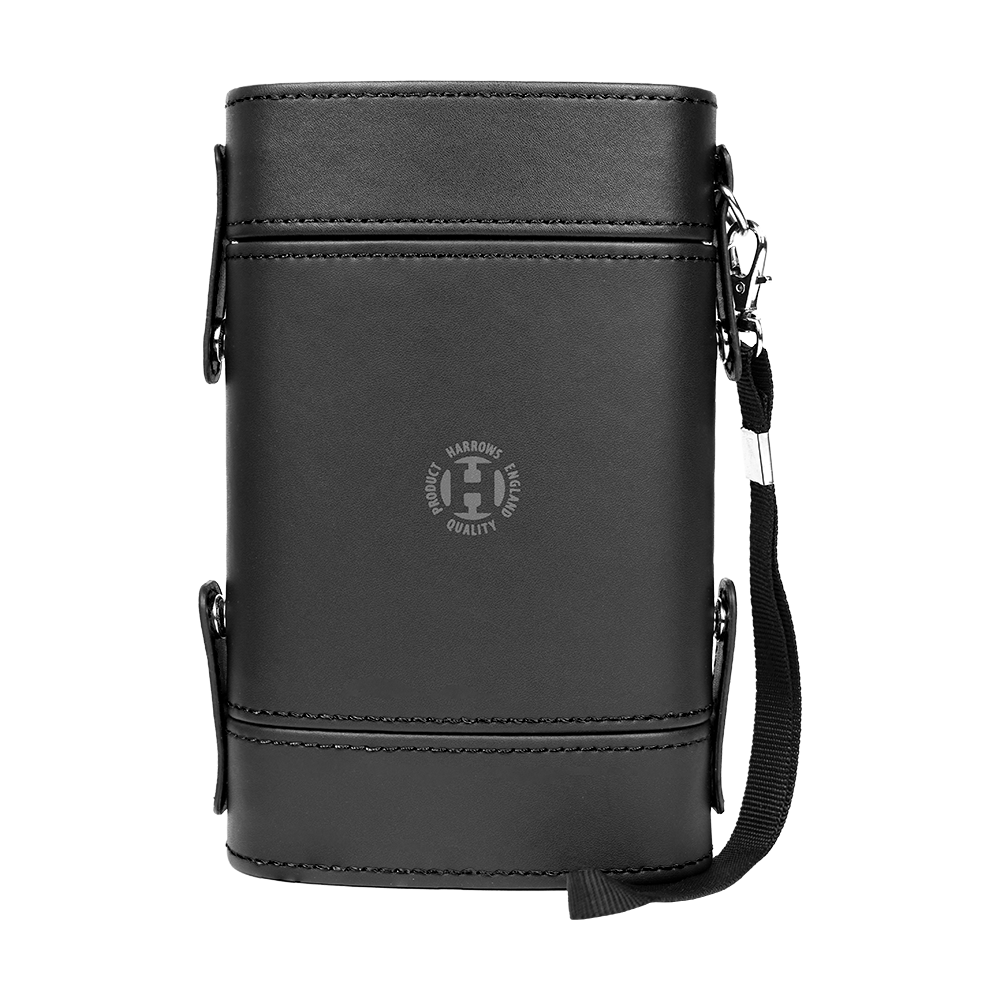HRT-16396_Harrows_Prima_Dartcase_Black_2 Der Harrows Prima Dartcase ist eine elegante, schwarze Aufbewahrungstasche für Dartzubehör. Sie verfügt über eine praktische Handschlaufe und ein schlichtes, modernes Design.