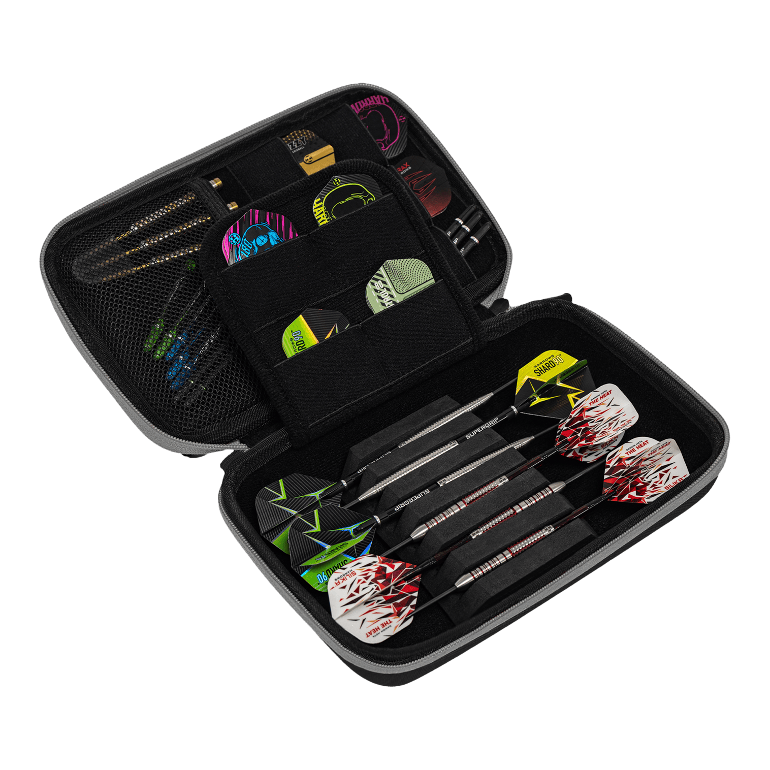 Harrows Smart Case XL dart portemonnee Das Bild zeigt ein geöffnetes Dart-Etui mit mehreren Darts und Zubehörteilen ordentlich verstaut. Die Aufbewahrungstasche ist schwarz und bietet verschiedene Fächer für Flights und Ersatzteile.