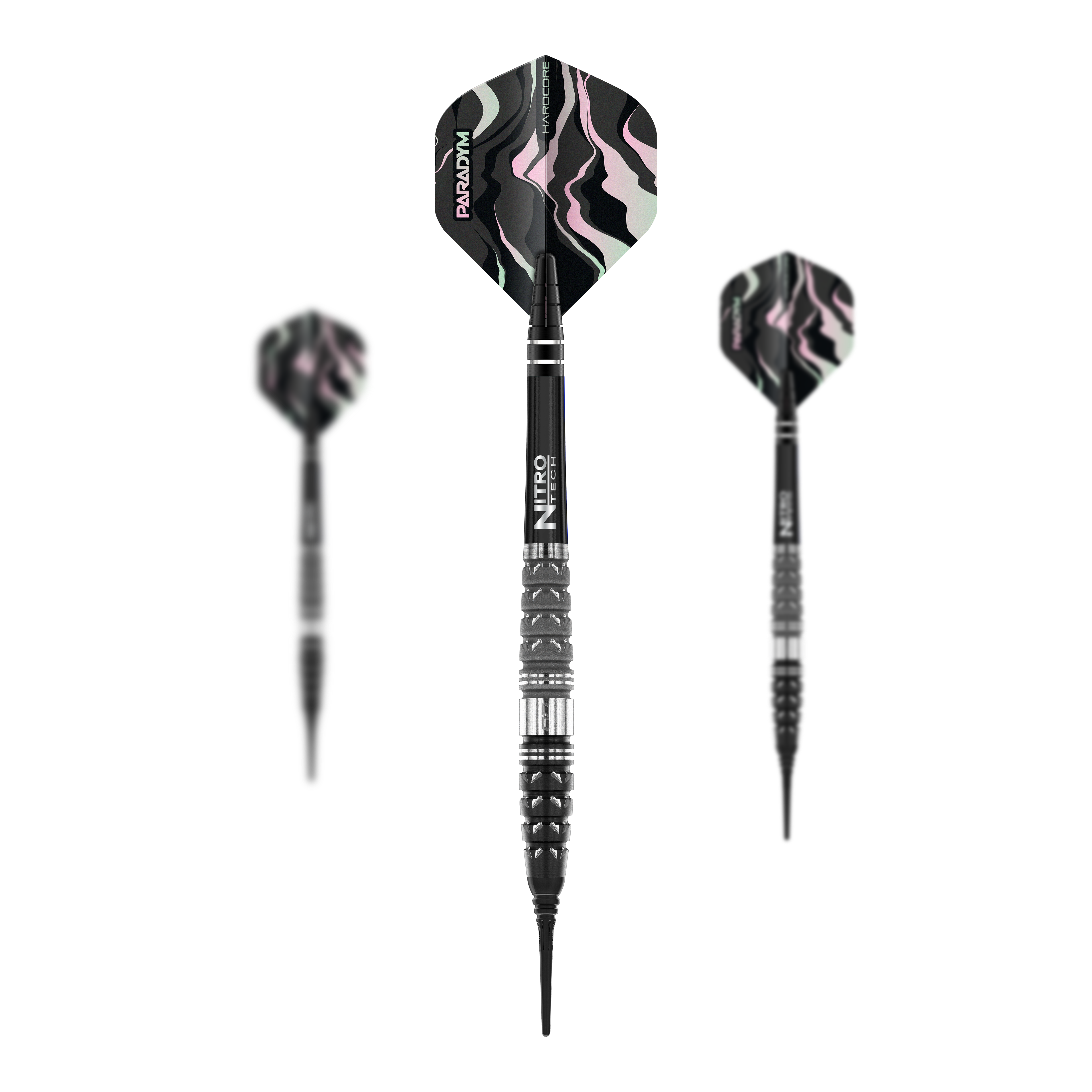 Red Dragon Paradym Torpedo Soft Darts - 20g Das Bild zeigt drei Softdarts des Modells "Red Dragon Paradym Torpedo - 20g". Die Darts haben schwarze, silberne und gemusterte Flights mit einem modernen Design.