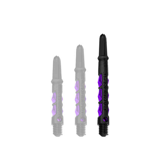 Das Bild zeigt drei Dartschäfte des Modells "Harrows Carbon ST Shafts - Lila" in verschiedenen Längen. Die Schäfte sind schwarz mit auffälligen lila Akzenten gestaltet.