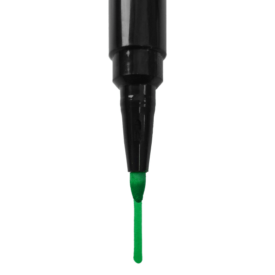 Bordmarker Dies ist ein schwarzer Boardmarker mit einer grünen Spitze. Die Spitze hinterlässt eine grüne Linie.