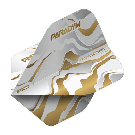 Red Dragon Hardcore Premium Paradym Gold Premium No2 Standaard Vluchten Abgebildet ist ein Flight-Set für Dartpfeile des Produkts Red Dragon Hardcore Premium Paradym Gold Premium No2 Standard Flights. Es handelt sich um hochwertige, goldfarbene Standard-Flights für den Dartsport.