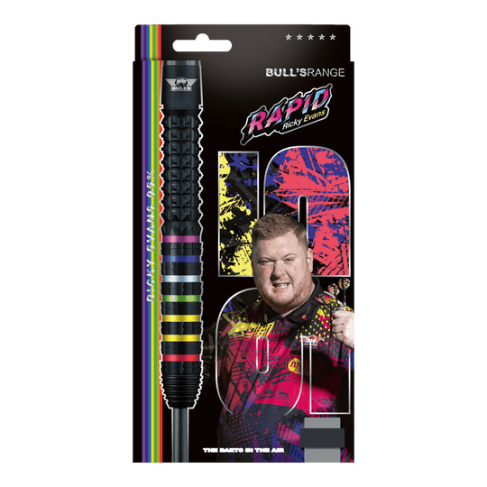 Bulls NL Ricky Evans Rapid 95 stalen dartpijlen Das Foto zeigt die Bulls NL Ricky Evans Rapid 95 Steeldarts in der 23g-Ausführung. Die Darts werden aus einer anderen Perspektive dargestellt.