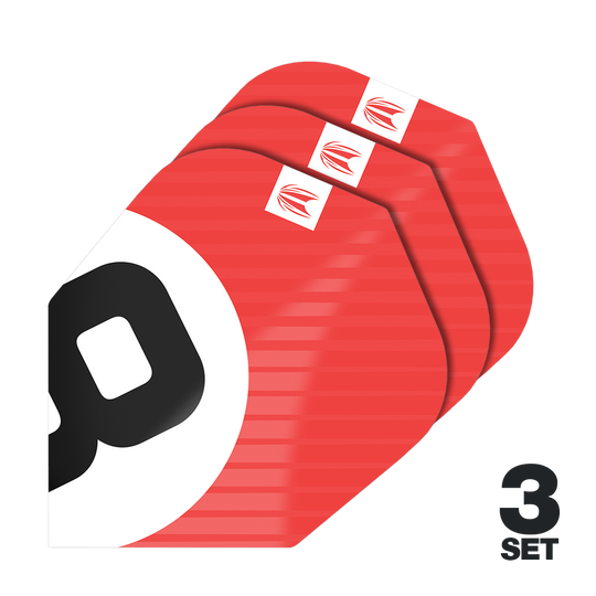 Das Bild zeigt drei Sätze der Target Pro Ultra Chicane Red No6 Flights. Die Flights sind überwiegend rot mit einem schwarzen und weißen Design sowie einem kleinen Logo in der Ecke.