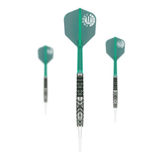 Das Bild zeigt drei Softdarts mit grünen Flights und verziertem silber-schwarzen Barrel. Es handelt sich um das Produkt "Target Japan Mikuru Suzuki The Miracle GEN6 Softdarts - 21,5g".