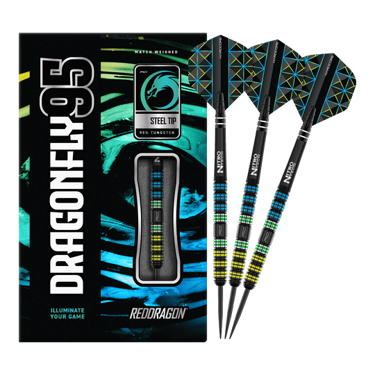 Das Bild zeigt eine Packung und drei Steeldarts des Produkts "Red Dragon Dragonfly 95 Black Parallel Steeldarts". Die Darts haben bunte Rillen am Schaft und moderne Flights mit geometrischem Muster.