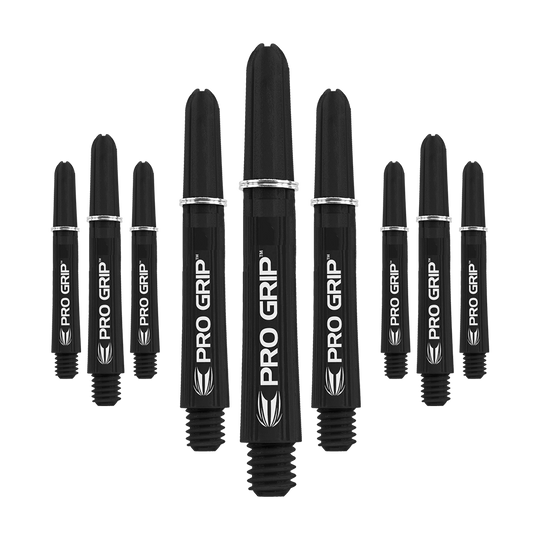 Target Pro Grip Shafts - 3 sets - Zwart Das Bild zeigt neun schwarze Pro Grip Shafts für Dartpfeile in drei unterschiedlichen Längen. Die Shafts sind mit dem weißen Schriftzug "PRO GRIP" und einem Blatt-Symbol bedruckt.