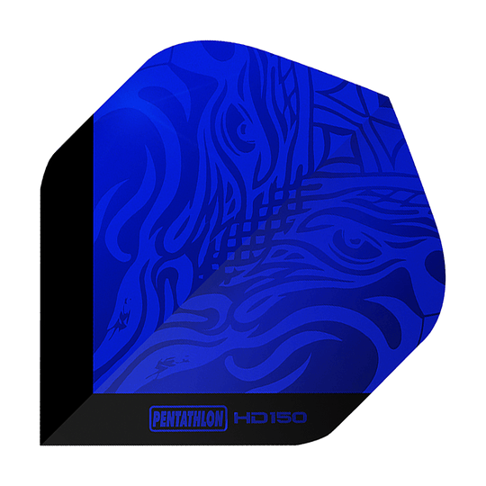 Pentatlon HD150 Metallic Blue Standaardvluchten Das Bild zeigt ein Dartflight in metallisch blau mit künstlerischem Muster. Unten steht der Schriftzug „PENTATHLON HD150“.