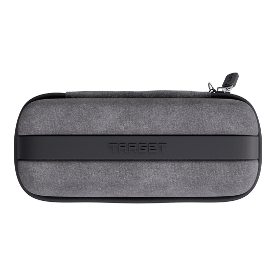 Das Bild zeigt ein Dartcase in den Farben Grau und Hellgrau. Es handelt sich um ein BOA Dartcase von Target.