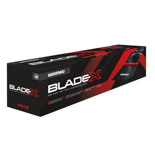 Winmau Blade X PVC dartmat Dieses Bild präsentiert die Winmau Blade X PVC Dartmatte. Sie bietet festen Halt und verhindert Schäden am Boden beim Dartspielen.