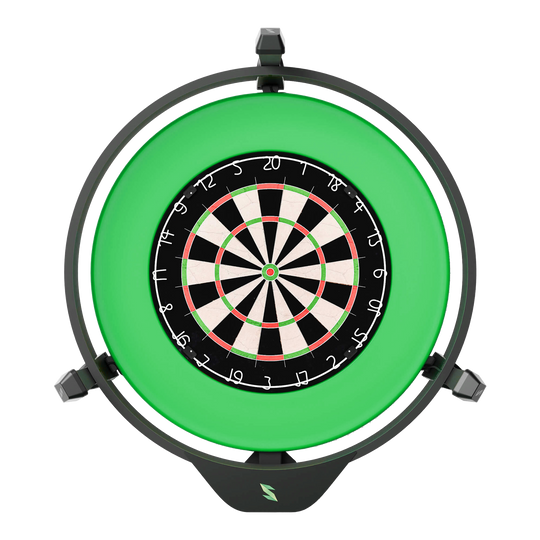 Scolia Home 2 Elektronisch Autoscoring Systeem met Verlichtingsring 2026 Das Bild zeigt das Produkt "Scolia Home 2 Electronic Score System mit Beleuchtungsring". In der Mitte befindet sich eine Dartscheibe, die von einem grünen Leuchtring umgeben ist.