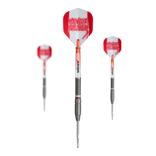 Unicorn Scale Suljovic The Gentle Steeldarts - 23g Die Abbildung zeigt Unicorn Mensur Suljovic The Gentle Steeldarts - 23g als Set. Es handelt sich um ein komplettes Dart-Set für ambitionierte Spieler.
