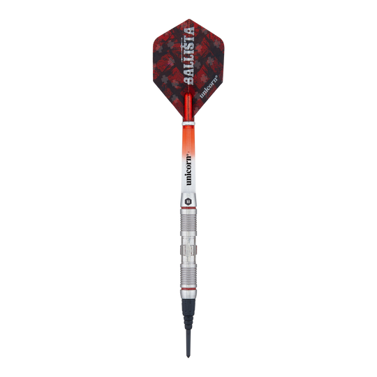 Unicorn Ballista Style 2 zachte darts Das Bild zeigt einen Softdart aus der Produktreihe "Unicorn Ballista Style 2". Der Dart hat eine rot-schwarze Flight und einen silbernen, strukturierten Schaft.