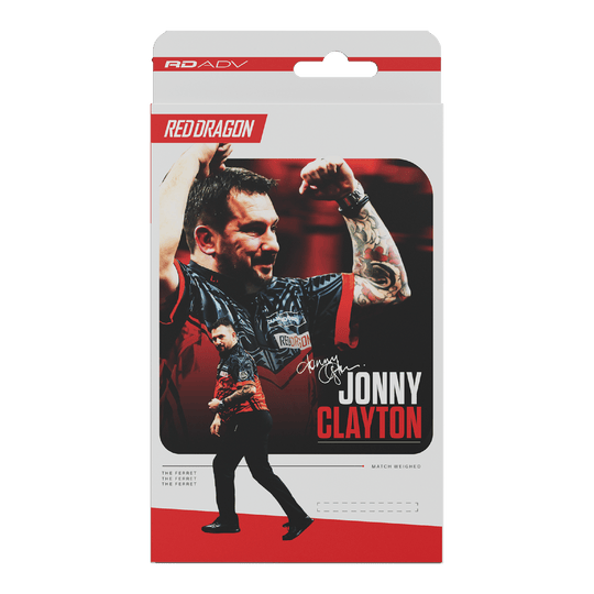 Red Dragon Jonny Clayton RD-ADV softdarts - 18 g Das Bild zeigt die Red Dragon Jonny Clayton RD-ADV Softdarts - 18g. Ein Softdart ist aus einer leicht anderen Perspektive zu sehen.