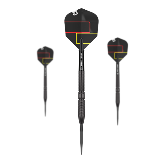 Target Gabriel Clemens Black Edition stalen darts Auf dem Bild sind drei schwarze Steeldarts der Marke „Target Gabriel Clemens Black Edition“ zu sehen. Die Flights sind in Schwarz gehalten und mit roten und gelben Linien verziert.