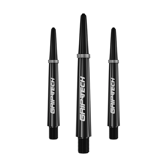 GOAT Griptech Shafts - Zwart Das Bild zeigt drei schwarze Dart-Schäfte mit der Aufschrift "GRIPTECH" in weißer Farbe. Sie sind schlank geformt und haben silberne Ringe am oberen Ende.