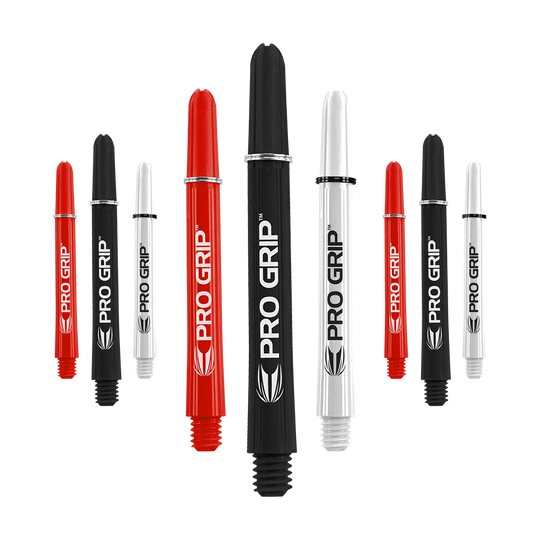 Das Bild zeigt mehrere Dartschäfte in den Farben Schwarz, Weiß und Rot mit der Aufschrift "PRO GRIP". Sie sind in drei Sets angeordnet und haben eine Länge von 48 mm.