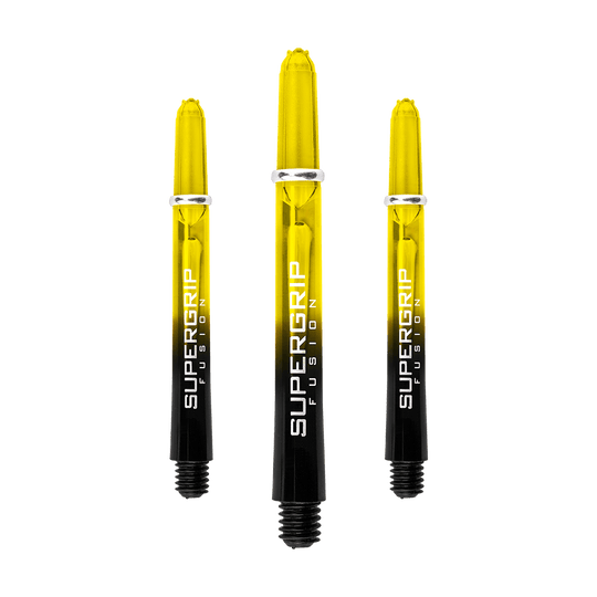 HR350_Harrows_Supergrip_Fusion_Shafts_Gelb_47mm_1Y7TyKh4iC0aVF Das Bild zeigt drei Harrows Supergrip Fusion Shafts in Gelb. Die Shafts sind gelb-schwarz gefärbt und tragen den Aufdruck "SUPERGRIP FUSION".
