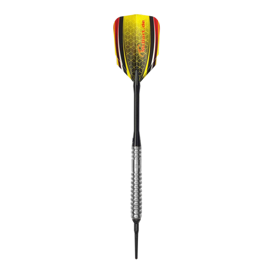 McDart 85 Tungsten V20 Zachte Darts - 17g Dies ist ein Softdart namens "McDart 85er Tungsten V20" mit einem Gewicht von 17g. Der Dart hat einen silbernen Griff und gelb-schwarze Flights mit roten Akzenten.