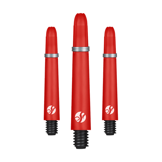 Shot Koi Carbon Shafts - Rood Auf dem Bild sind drei rote Dartschäfte in unterschiedlichen Längen zu sehen. Sie haben silberne Ringe und ein weißes Logo am unteren Ende.