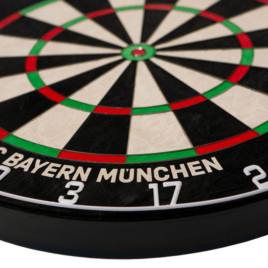 Bulls FC Bayern München dartbord van borstelstaal Das Bild zeigt das Bulls FC Bayern München Bristle Steeldartboard. Es handelt sich um eine Scheibe zum Dartspielen mit dem Logo des FC Bayern München.