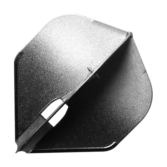 LSF575_L-Style_TwoTone_Silver_L1PRO_Flights_1 Dies ist ein silbernes Dartflight in L-Form mit einem zweifarbigen Design. Die Oberfläche sieht leicht glänzend und strukturiert aus.